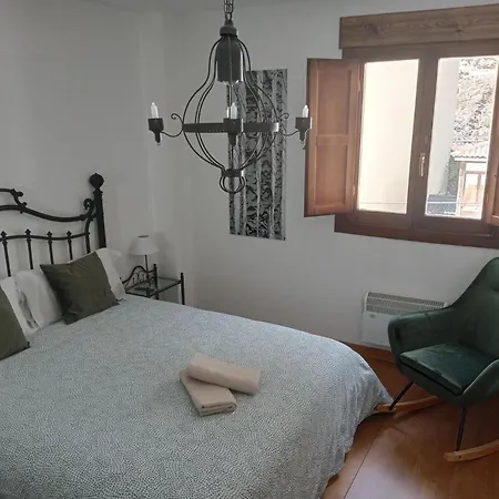 Albareda Apartamento *