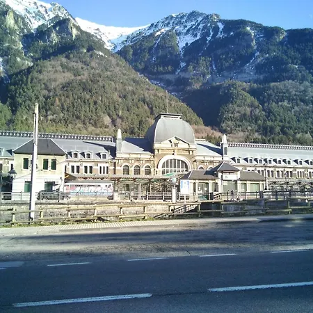 Albareda Apartamento *