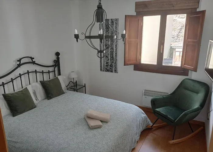 Albareda Apartment *